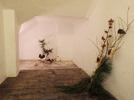 b12-13-009web-s